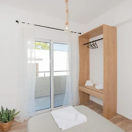 Ferienhaus Mit Privatpool Fuer 6 Personen Ca 137 Qm In Pastida, Dodekanes Rhodos *